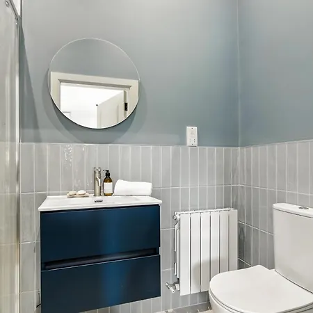 The Warehouse, Holiday home *