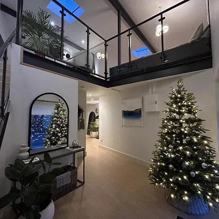 Dom wakacyjny The Warehouse, *