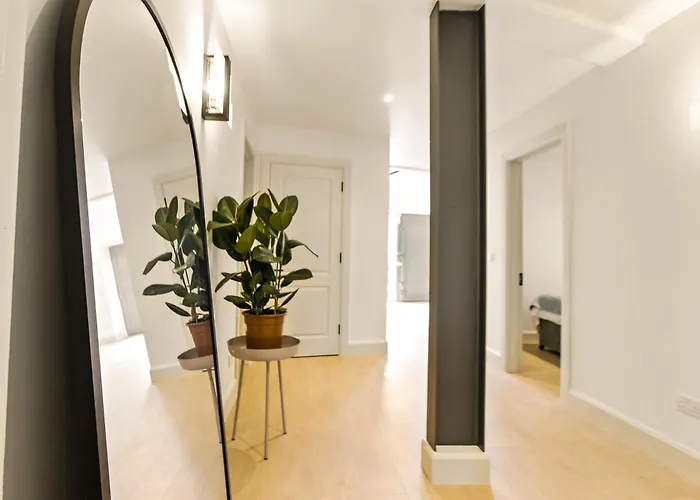 Дом отдыха The Warehouse, Клифден