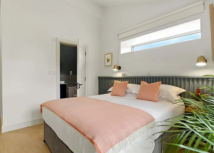 The Warehouse, Сasa de vacaciones Clifden