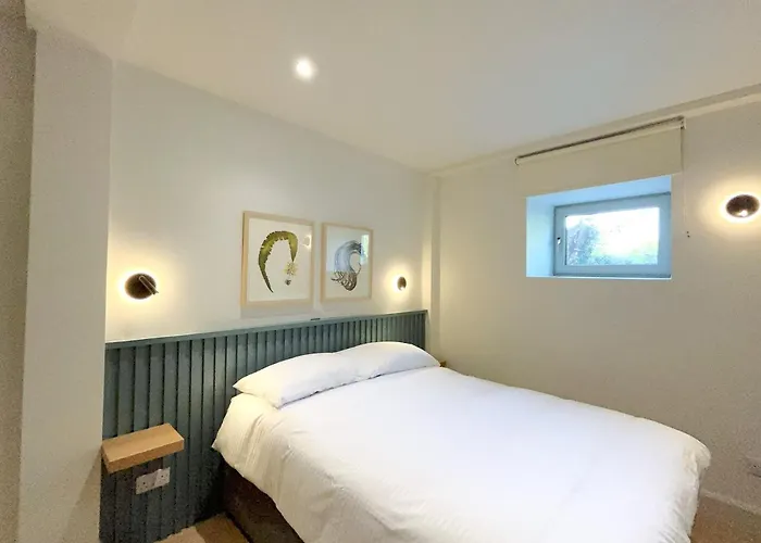 Дом отдыха The Warehouse, *